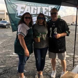 Meet your Posher, Alicia